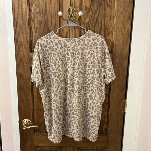 Maurices Leopard Print AC/DC Graphic Tee Top 0X - Picture 4 of 7